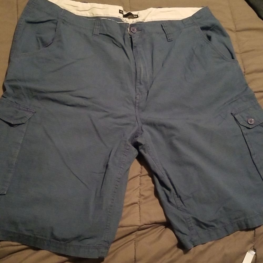 Mens cargo blue shorts